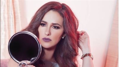 بالصور.. شيري عادل تغازل معجبيها على إنستجرام بـ«نيو لوك»