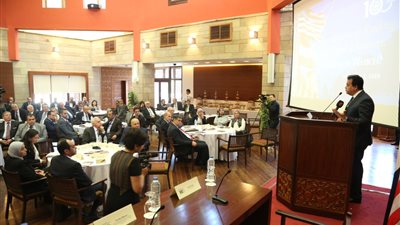 وزير التعليم العالي: التغييرات تمنح الجامعات المصرية الحرية والاستقلال (صور)