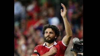 حسام غالي يرد التحية لجماهير الزمالك قبل القمة