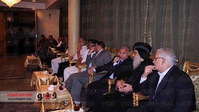 محافظ الأقصر يقدم العزاء في ضحايا كنيسة العذراء بالوراق