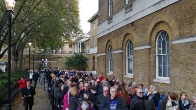 بسبب الإقبال الكثيف للجمهور... تفاصيل مد مواعيد معرض توت عنخ آمون بلندن