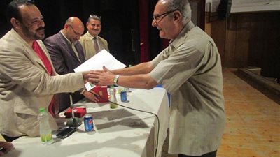 بالصور.. جوائز للجميع بمهرجان الغرفة بحضور الشاعر مسعود شومان