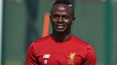 ساديو ماني: مازلت بعيدا عن ميسي ورونالدو