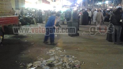 بالصور.. الآلاف يغادرون ساحة الحسين بعد انتهاء فعاليات الليلة الأخيرة