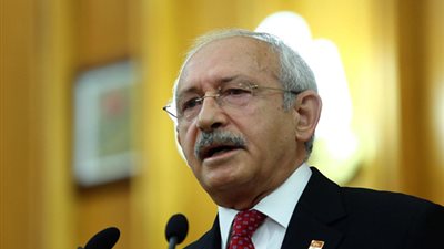 أوغلو: أردوغان لم يعد رئيسا لكل الشعب ولا أحد ينعم بالأمن في تركيا