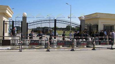 استاد برج العرب يتحول لثكنة عسكرية قبل لقاء القمة