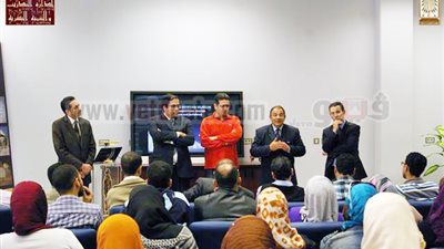 بالصور.. زيارة الكوادر المتخصصة الجديدة لمعامل المتحف الكبير