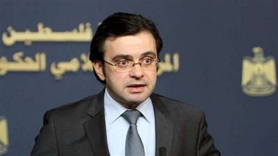 إيهاب بسيسو يطلق مبادرة «فلسطين تقرأ» بطولكرم