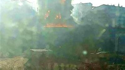 حريق هائل يلتهم مركزا علميا في تركيا (فيديو)