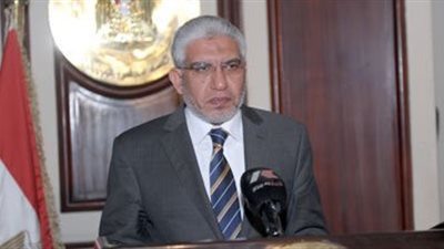 وزير النقل: لا توجد خطط لخصخصة الخطين الأول والثانى لمترو الأنفاق