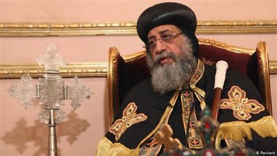 البابا تواضروس يصل الأنبا أنطونيوس بزهراء المعادي للقاء الحرفيين