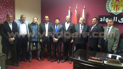 رواد العاشر يكرم أبطاله الرياضيين بحضور أشرف صبحي