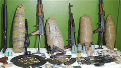 ضبط 29 متهما بحوزتهم أسلحة نارية ومخدرات بالجيزة