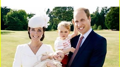 «جست جاريد» ينشر صورا رائعة تجمع بين الأمير جورج ووالده