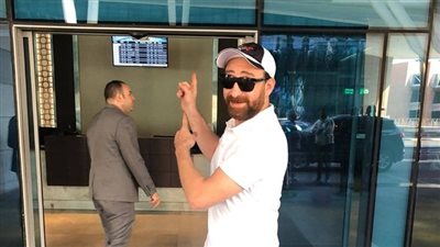 يحيى الفخراني وأسرة الملك لير يتوجهون إلى الرياض.. اليوم (صور)