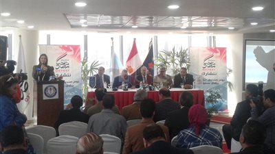 صندوق تحيا مصر ينطلق من نادي سموحة للقضاء على فيروس سي (صور)