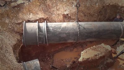 رئيس حي مصر القديمة: توسيع مواسير مياه مساكن الفسطاط