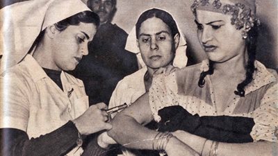 صورة نادرة  لـ«ابنة رئيس الوزراء» الأسبق وهي تحارب«الكوليرا»