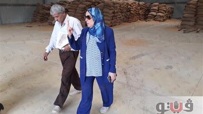 بالصور.. توريد 1077 إردب قمح بشون بنها