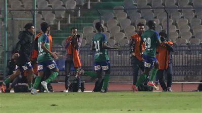 مصر المقاصة يتقدم بهدف أمام المقاولون العرب بالشوط الأول