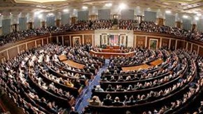 النواب الأمريكي ينشر دفعة أولى من التحقيقات المغلقة في قضية عزل ترامب