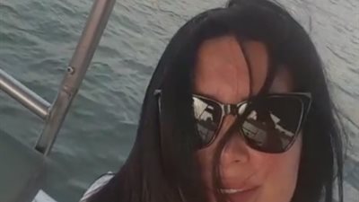 عبير صبري تنشر فيديو من نزهتها النيلية وتعلق: «مصر حلوة»