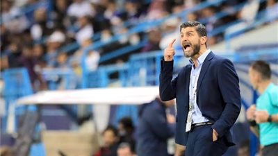 إقالة بيدرو إيمانويل من تدريب ألميريا الإسباني