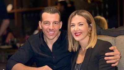 دنيا سمير غانم بإطلالة جذابة في أحدث ظهور لها