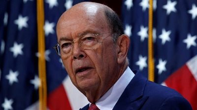 وزير التجارة الأمريكي يَعِد برفع الحظر عن هواوي