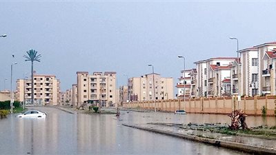 تفاصيل تقرير لجنة الفحص لأمطار القاهرة الكبرى.. أعطال بالطلمبات ومولدات الكهرباء وشبكات الحريق.. انعدام الحرفية في إدارة الأزمة.. إيقاف مسئولين بجهاز القاهرة الجديدة وإحالة الوقائع إلى النائب العام