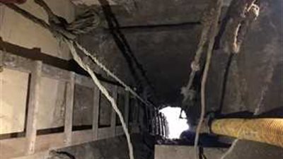 بعمق 7 أمتار وسلم خشبي.. البحث عن آثار بمدرسة القومية في المنيا