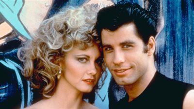 بيع زي بطلة فيلم جون ترافولتا 