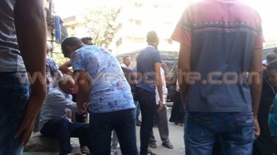 بالصور.. «صاروخ» يصيب المواطنين بالذعر أمام محكمة شمال الجيزة