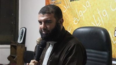 نائب «النور»: شريف إسماعيل أقر بأخطاء الحكومة ولم يبررها