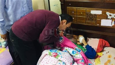 استبعاد معلمة الضرب والتحقيق مع 3 آخرين في واقعة إصابة طفل بالدقهلية