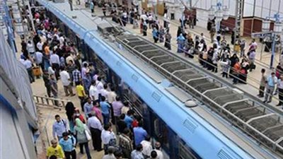 تكدس المواطنين على محطة مترو «سراي القبة» بعد رفض السائق تكملة الرحلة