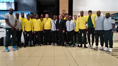 وصول منتخبي جنوب أفريقيا ومالي تحت 23 سنة إلى مطار القاهرة