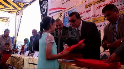 محافظ الفيوم يفتتح إعادة إعمار 60 منزلًا بقرية كحك بحري (صور)