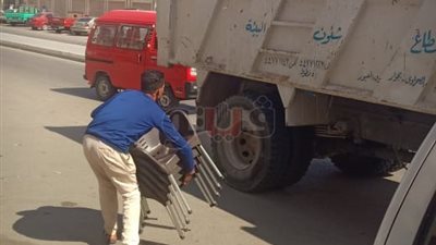 شن حملة لإزالة الإشغالات والمخالفات بالمناطق السكنية بمدينة دمياط (صور)