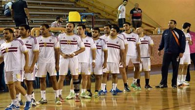 يد الزمالك تفوز على سموحة « 28 - 27»