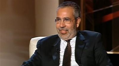 مدحت العدل: «وزير الثقافة مش نافع واستمراره في منصبه مصيبة»