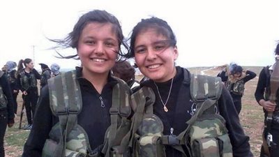 إسبانيا توقف رجلًا يجند نساء لداعش في مليلية