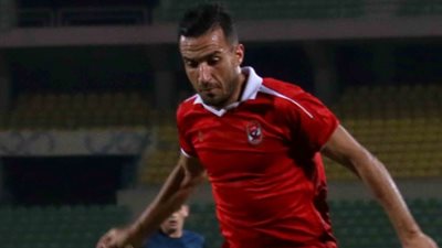 طبيب الأهلي يكشف إصابة معلول بمران اليوم