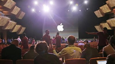 آبل تستأجر مدير أمني لاستكمال معركتها ضد FBI