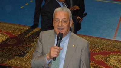 محسن صلاح وعادل فتحي يكرمان أبطال نادي المقاولون (صور)