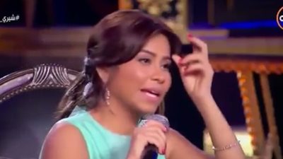 فيفي عبده لـ«شيرين وياسمين صبري»: «خمسة بحبكم»