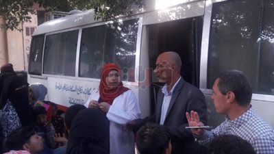 17 قطاعا حكوميا تشارك في قافلة سكانية شاملة بالبحيرة (صور)