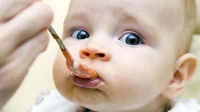 احذري.. سوء تغذية طفلك يضعف المناعة ويصيبه بالأمراض المعدية