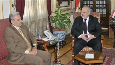 جامعة القاهرة الدولية.. خطوة بدأها «نصار» وأتمها «الخشت»