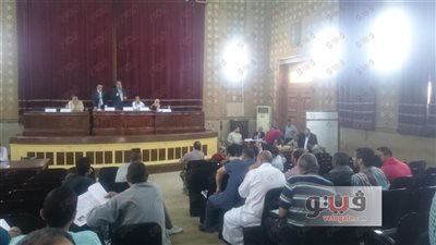 بالصور.. «الزراعة» تبيع أراضي سيناء وتجني 29 مليونا في 3 أيام.. أهالي بئر العبد يشترون 713 فدانا.. والوزارة تؤكد: المزاد ضمن توجيهات القيادة السياسية ويحقق تنمية شاملة